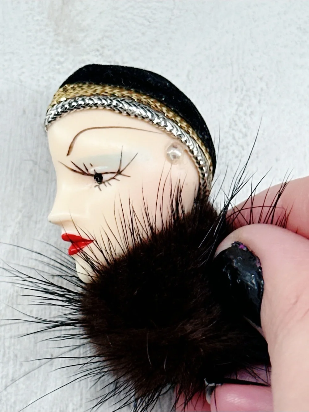 383u. Ladyface Fur Brooch Vintage